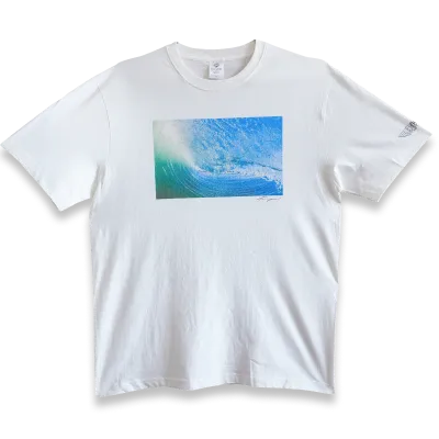 MV  白Tシャツの写真